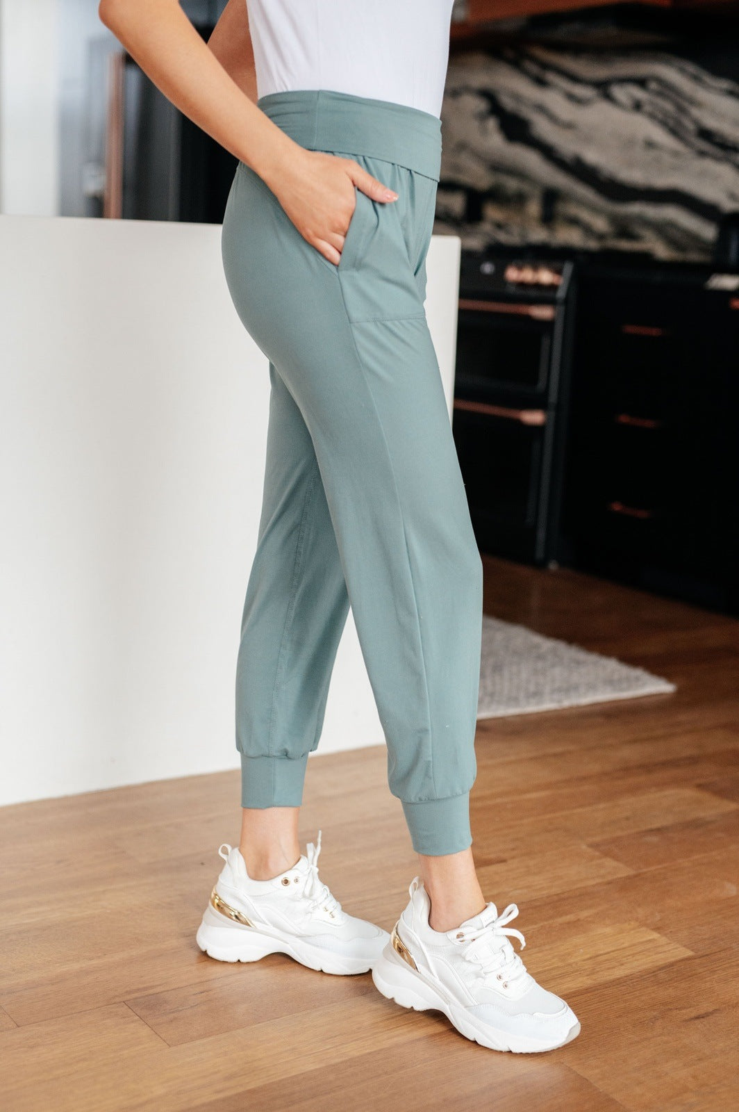 Always Accelerating Joggers in Tidewater Teal – Payton & Piper