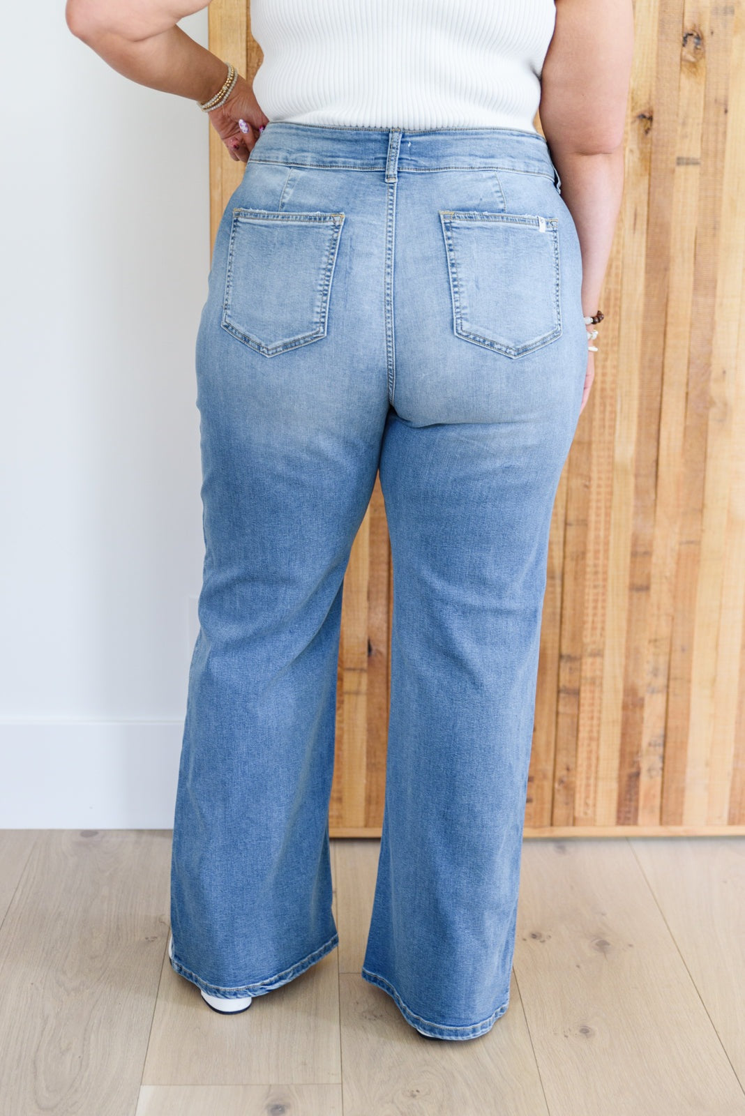 maaien Herhaal Verslagen Heidi Slim Bootcut Jeans - Payton & Piper Boutique | A Pacific Northwest  Clothing Company